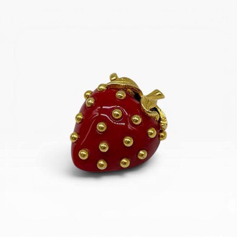 Вінтажна брошка &laquo;Полуниця&raquo; від Kenneth Jay Lane, колекція Fruit Salad Jewelry, 1992 рік. 366499 фото