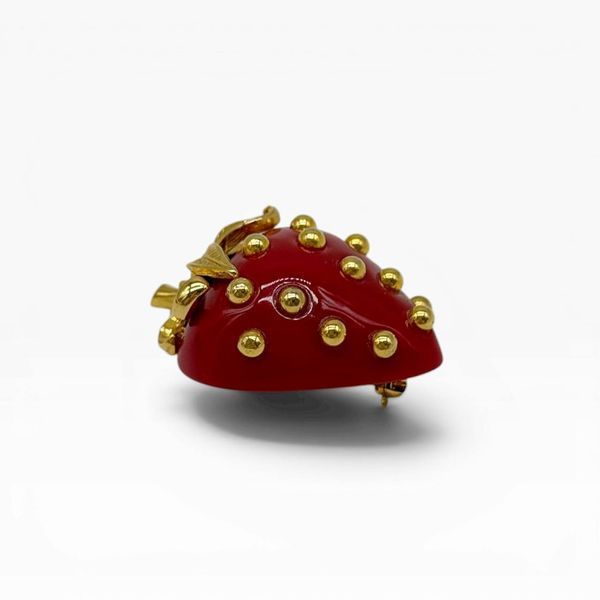 Вінтажна брошка &laquo;Полуниця&raquo; від Kenneth Jay Lane, колекція Fruit Salad Jewelry, 1992 рік. 366499 фото