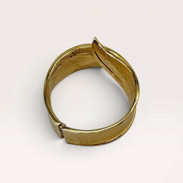 Браслет cuff від Crown Trifari. США, кінець 1960-х - початок 1970-х років.  570780 фото