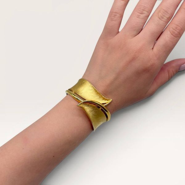 Браслет cuff від Crown Trifari. США, кінець 1960-х - початок 1970-х років.  570780 фото