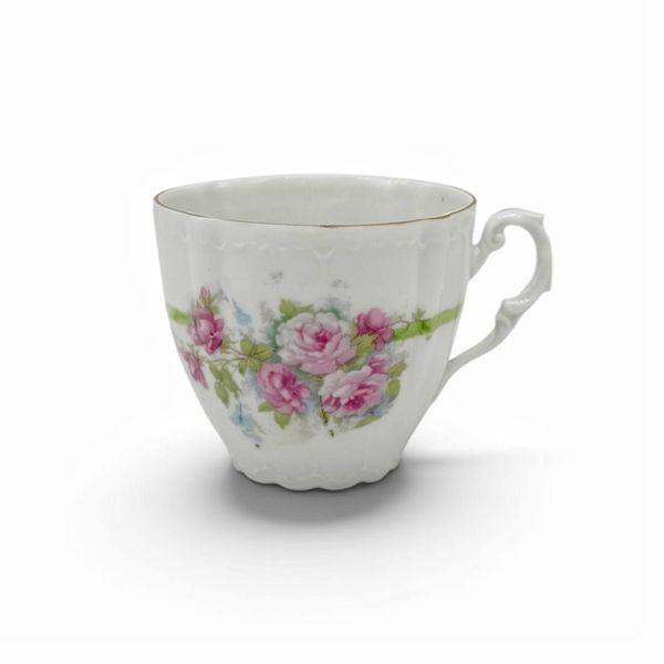 Порцелянова чайна чашка для вусів (moustache cup) на блюдце. 974005 фото
