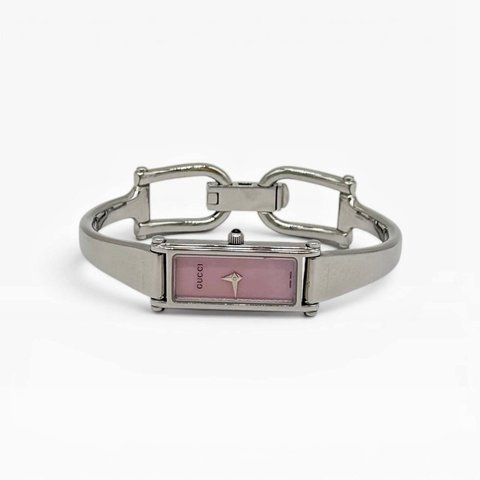 Вінтажний годинник Gucci 1500. Swiss made. Кінець 1990-х років.  010785 фото