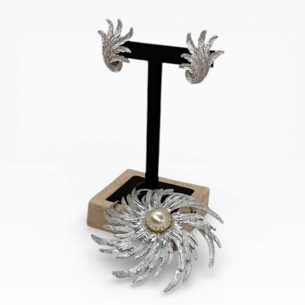 Винтажная брошь &laquo;Pinwheel&raquo; от Sarah Coventry, 1962 год. 882524 фото