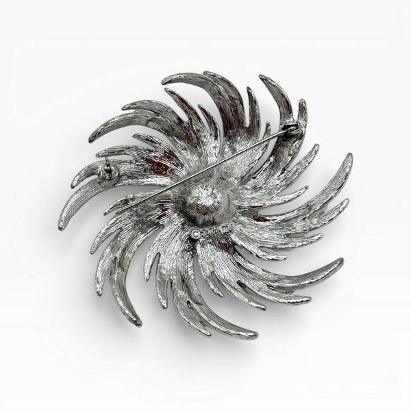 Винтажная брошь &laquo;Pinwheel&raquo; от Sarah Coventry, 1962 год. 882524 фото