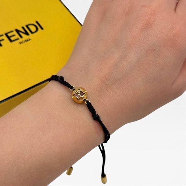 Браслет Fendi Sphera з куліскою. В оригінальній коробці. Італія.  217507 фото