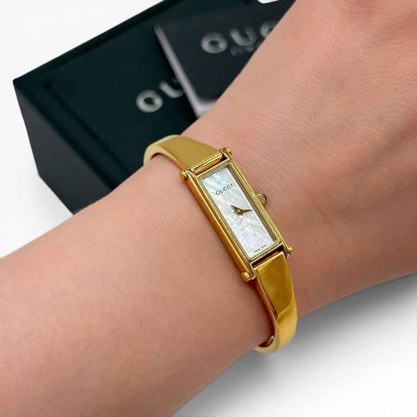Часы Gucci 1500 L. &nbsp;Made in Swiss. Эра Tom Ford, 2000 год.&nbsp; 434044 фото