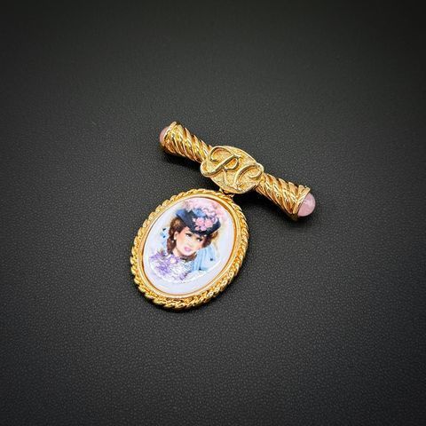Вінтажна брошка Avon ʼPresident&rsquo;s club pin femaleʼ, 1996-1997 рік. 160026 фото