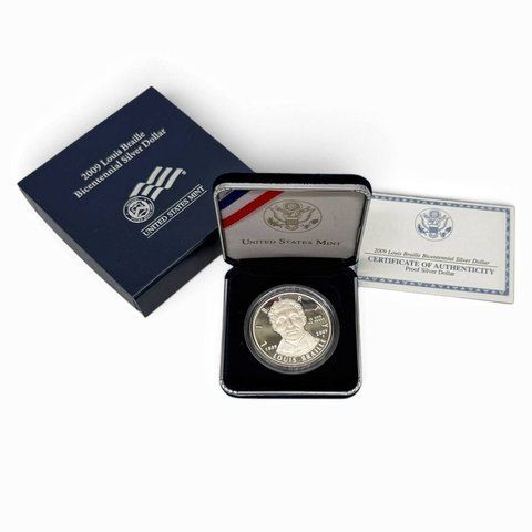 Срібна монета "Louis Braille Bicentennial Silver Dollar". США, США Mint, 2009 рік. 638683 фото