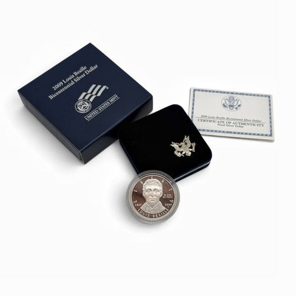 Срібна монета "Louis Braille Bicentennial Silver Dollar". США, США Mint, 2009 рік. 638683 фото